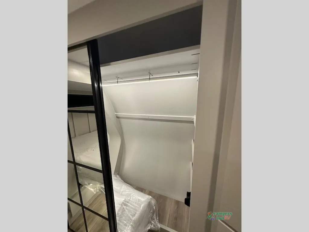 2026 Brinkley Model G 3970, Photos photo 64