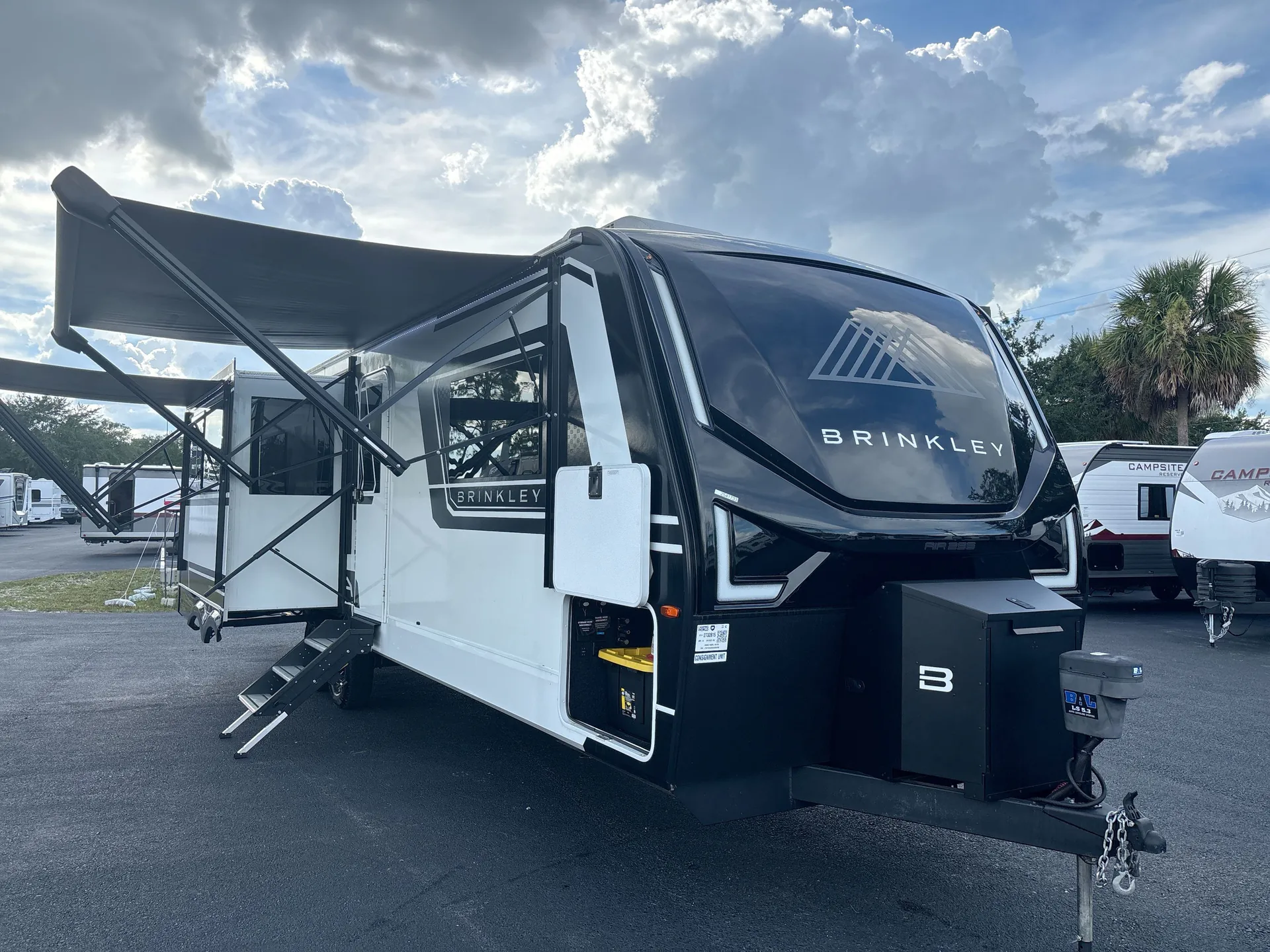 2025 Brinkley Model Z AIR 295