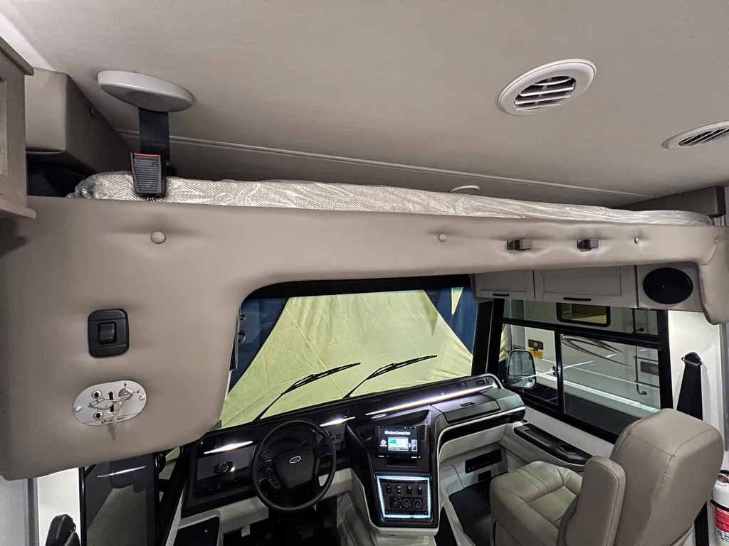 2027 Entegra Coach Vision XL 36C, Photos photo 5