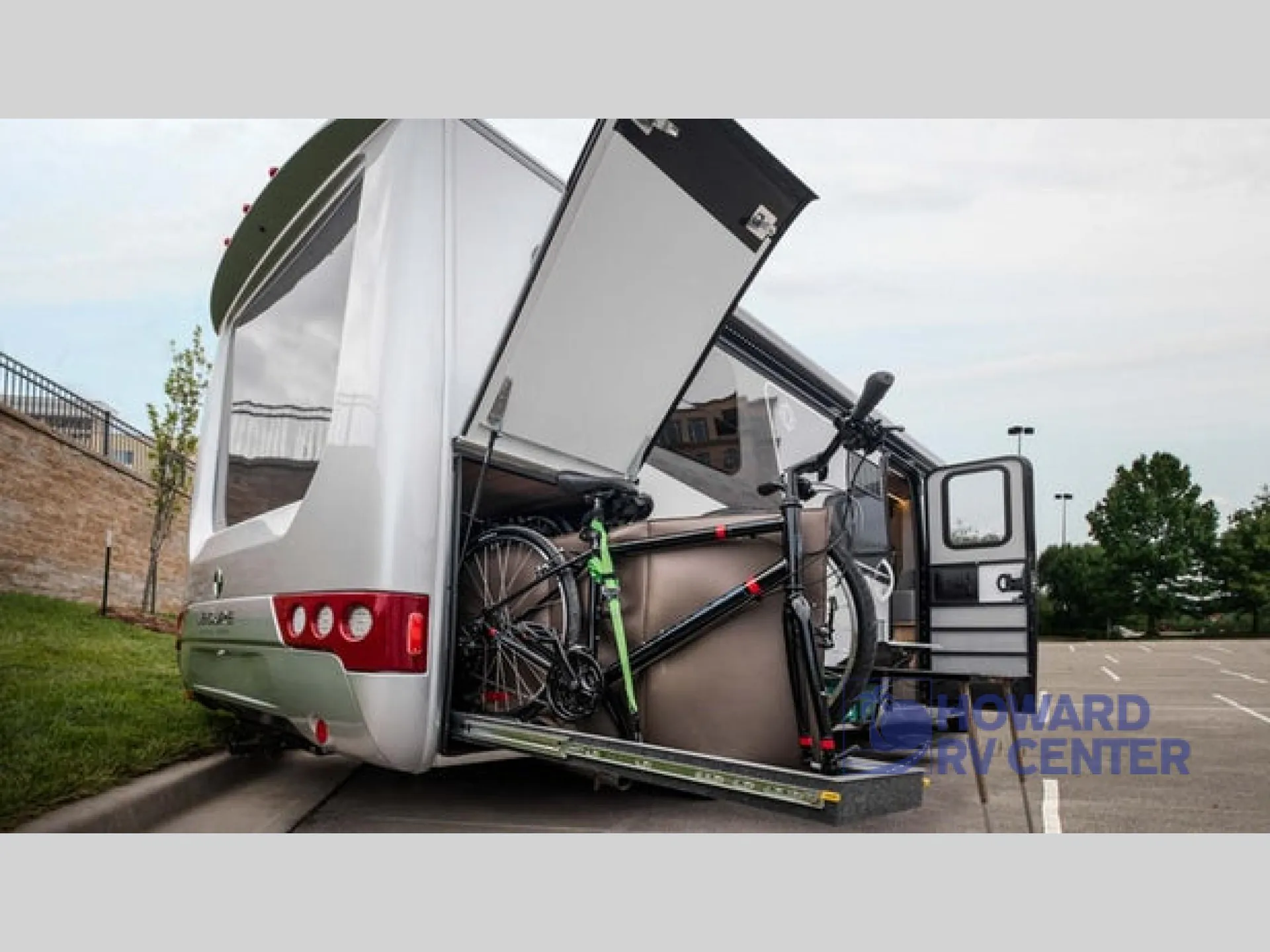 2027 Leisure Travel Wonder W24RTB - Photo 2