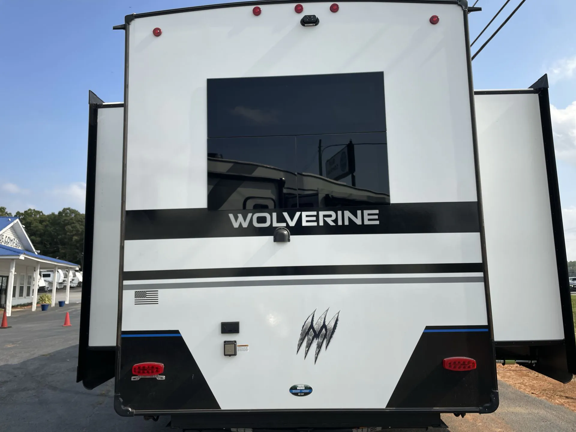 2027 Forest River Wolverine 36BC — Photo 5
