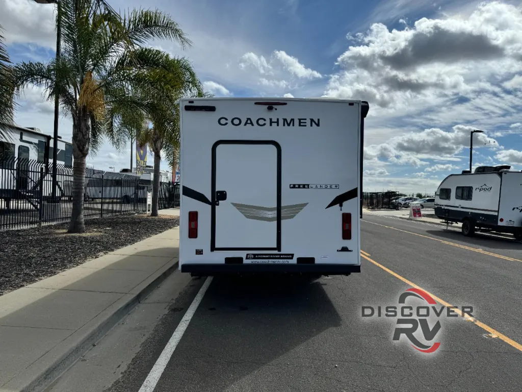 2026 Coachmen Freelander 22XG, Photos photo 5