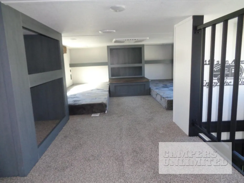 2026 Forest River Puma Vista 421LFT, Photos photo 11