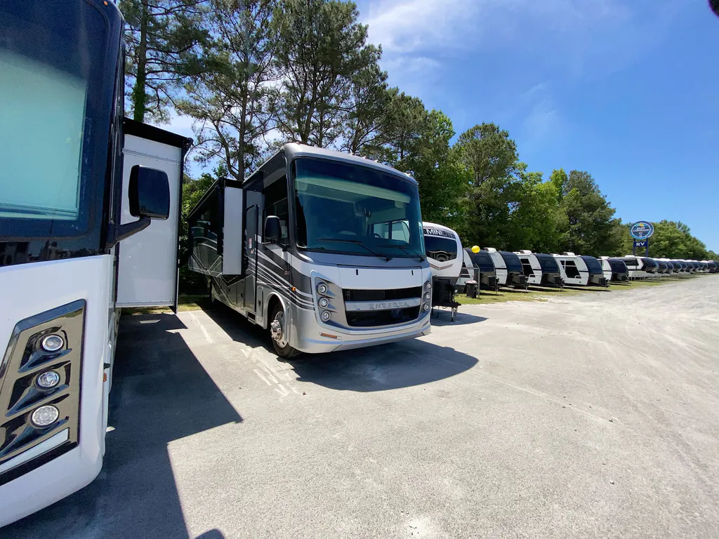 2026 Entegra Coach Vision XL 36C, Photos photo 11