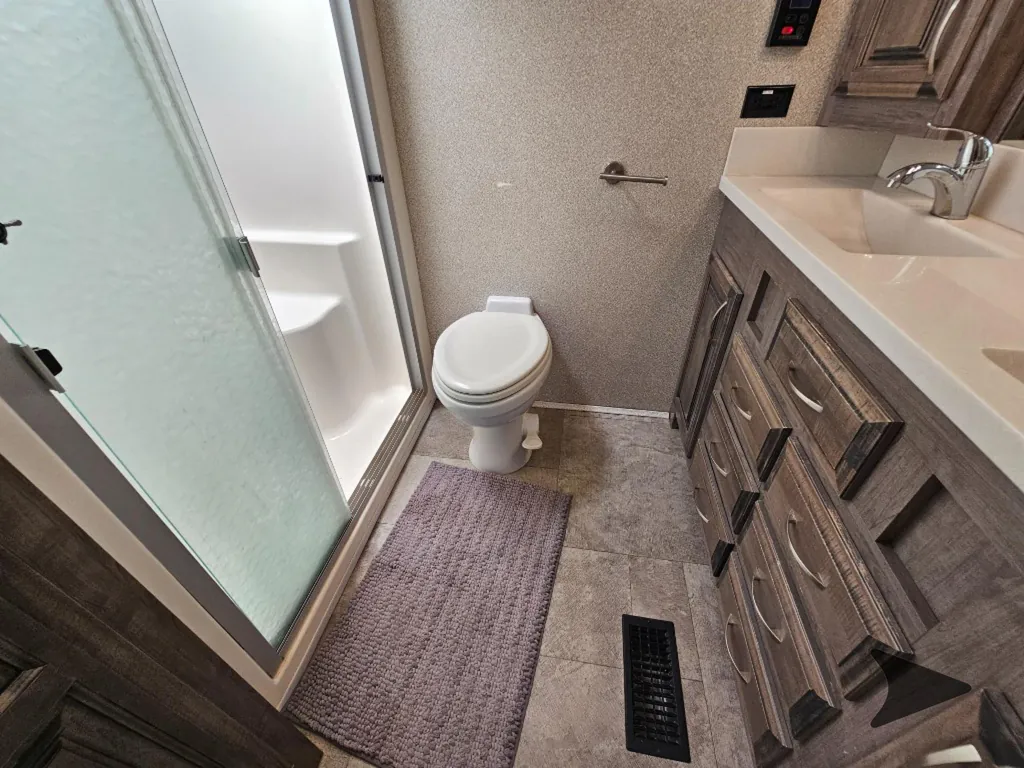 2020 Forest River Cedar Creek Champagne Edition 38EL, Photos photo 54