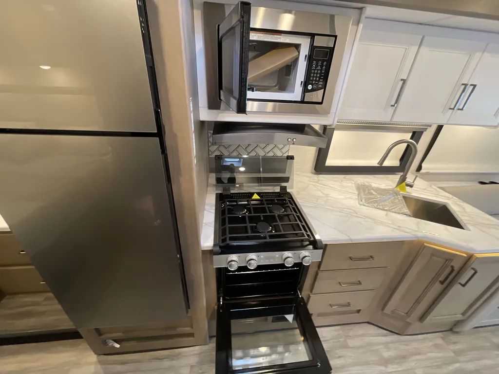 2026 Thor Motor Coach Freedom Traveler A29, Photos photo 11