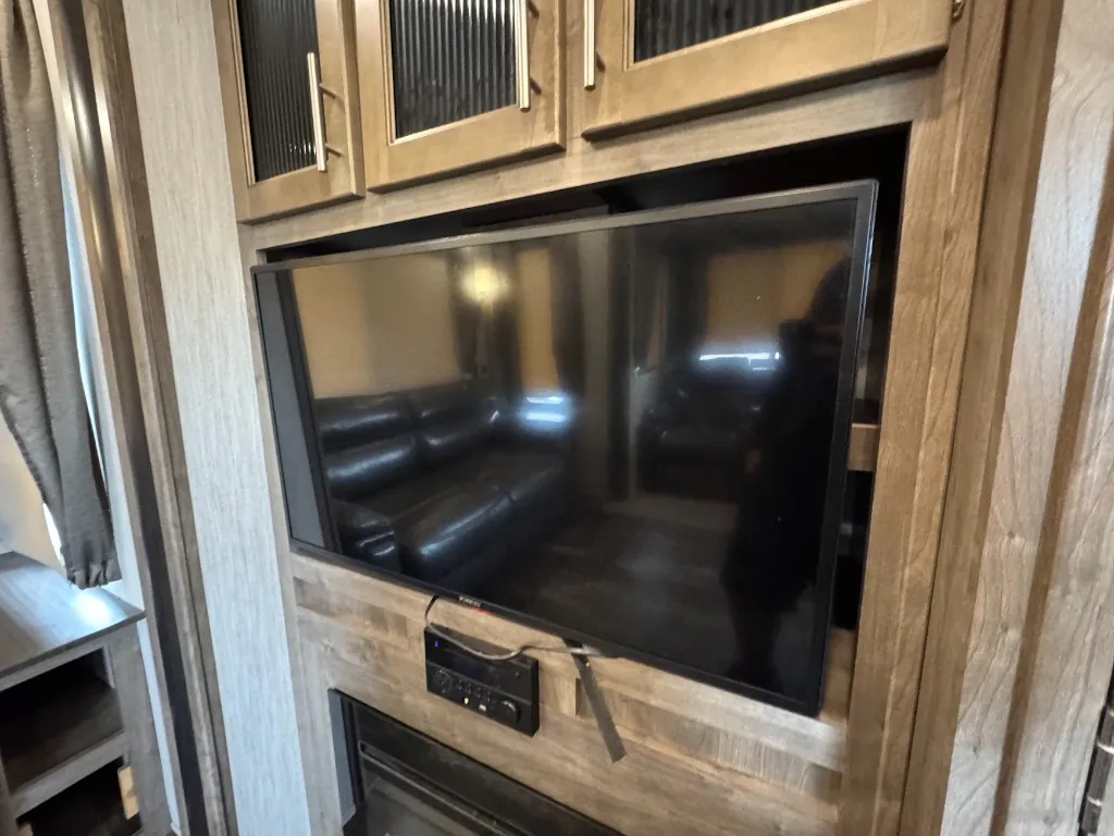 2019 Forest River Sabre 36BHQ, Photos photo 32