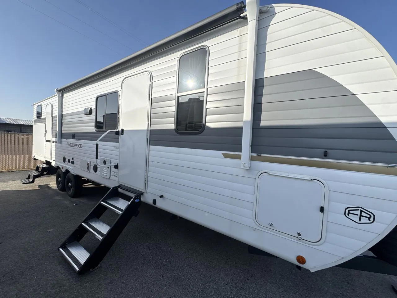 2026 Forest River Wildwood 32BHDS — Photo 7