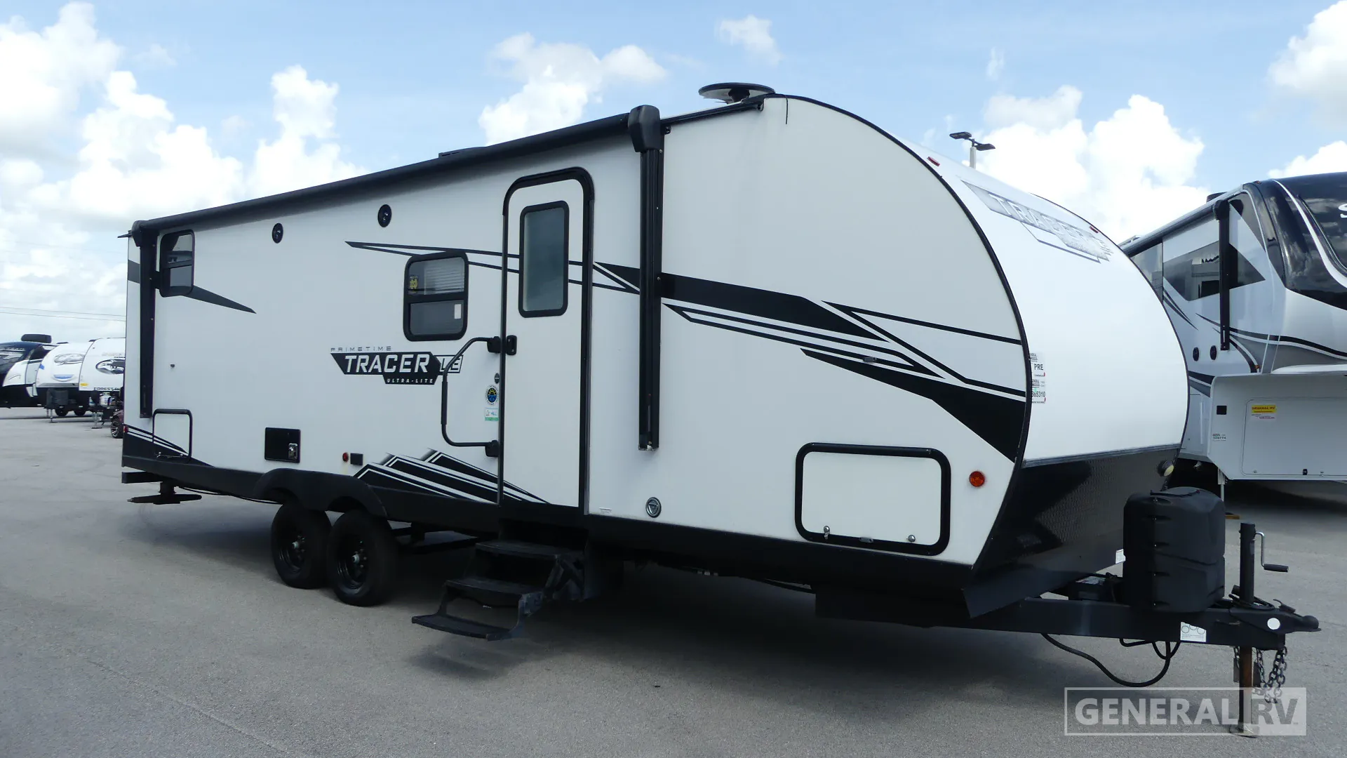 2022 Prime Time Tracer LE 260BHSLE - Photo 2