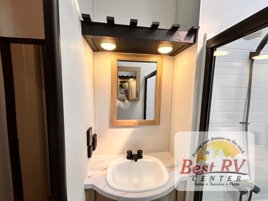 2027 Forest River Cherokee Timberwolf 39DC, Photos photo 59