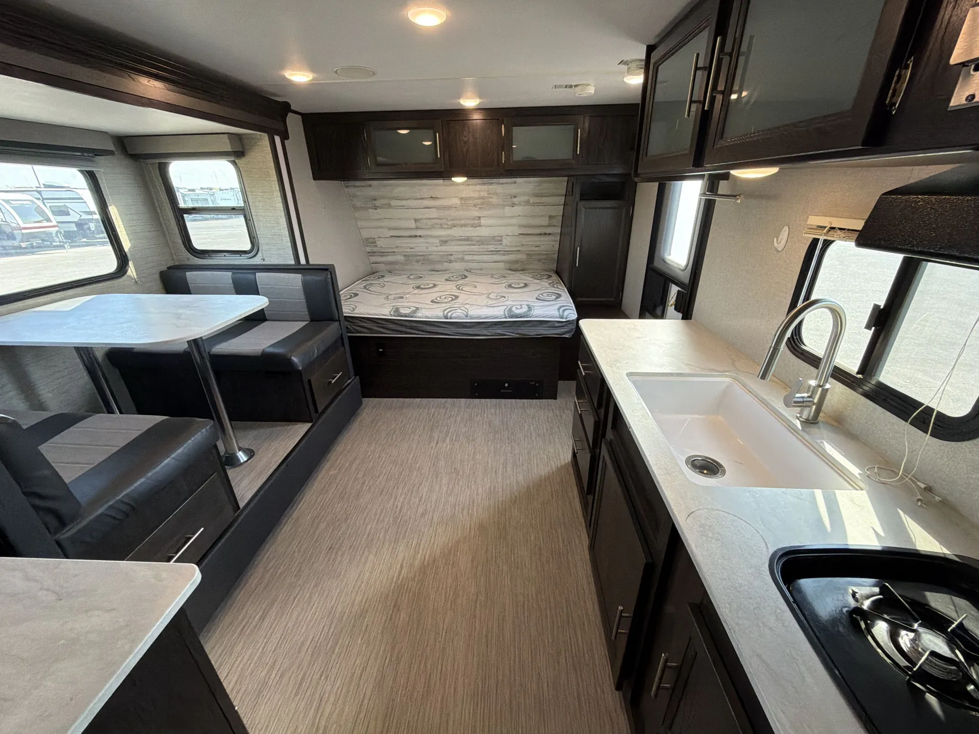 2020 Dutchmen Kodiak Cub 198BH — living area main