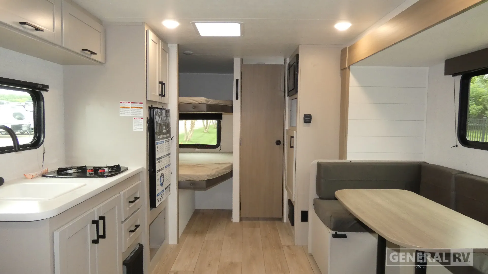 2026 Jayco Jay Flight SLX 178DBS - Photo 3