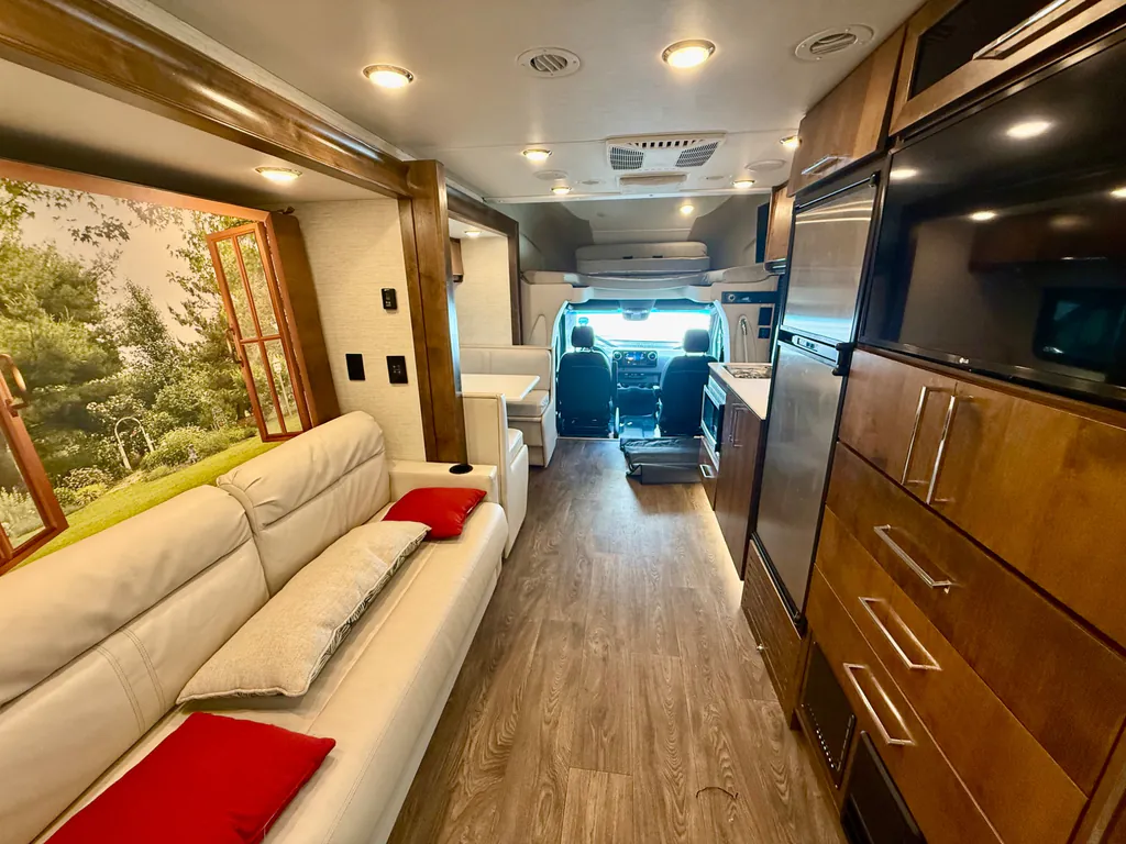 2020 Tiffin Wayfarer 25 RW, Photos photo 32
