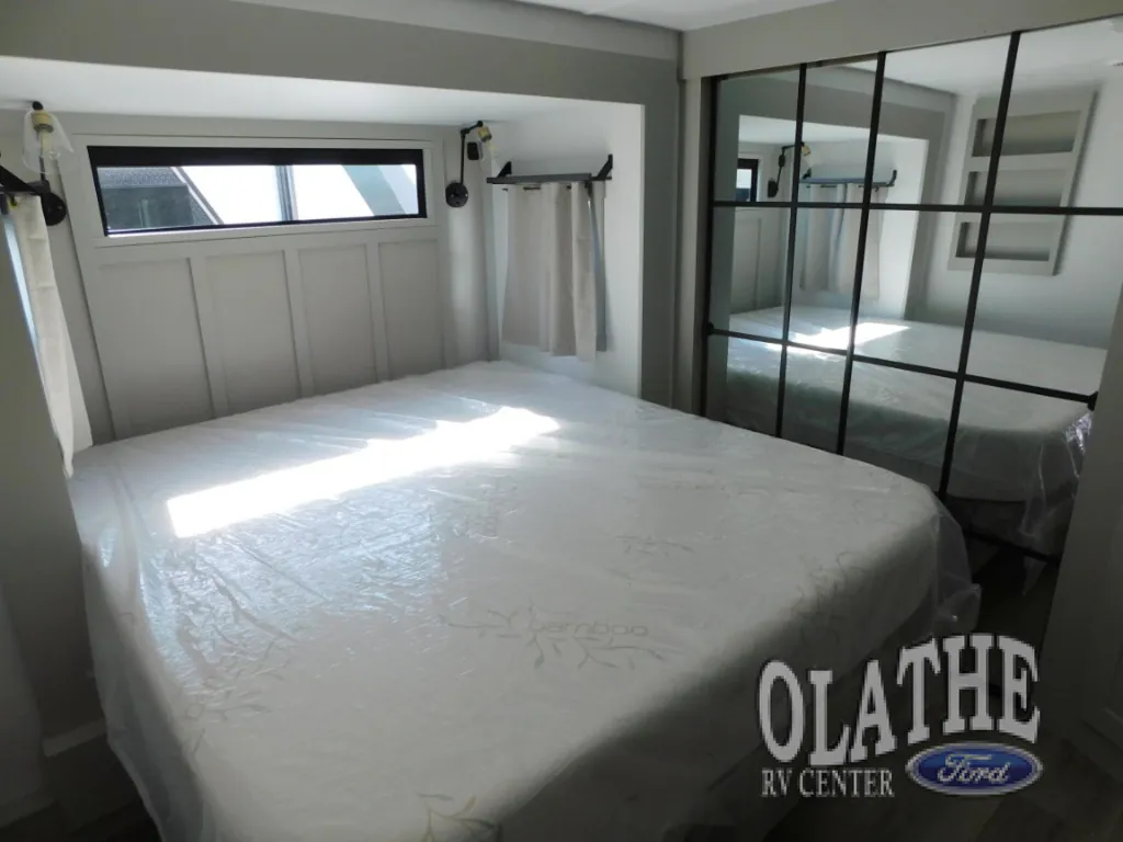 2026 Brinkley Model G 3970, Photos photo 42
