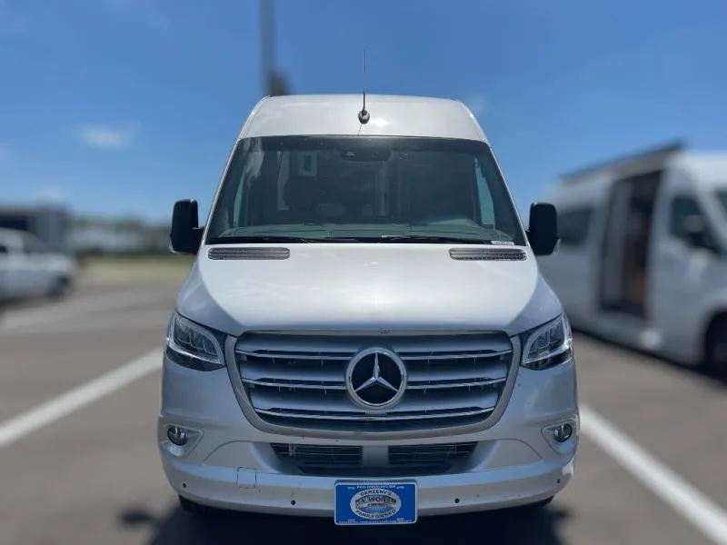 2025 Coachmen Galleria 24FL - Photo 3