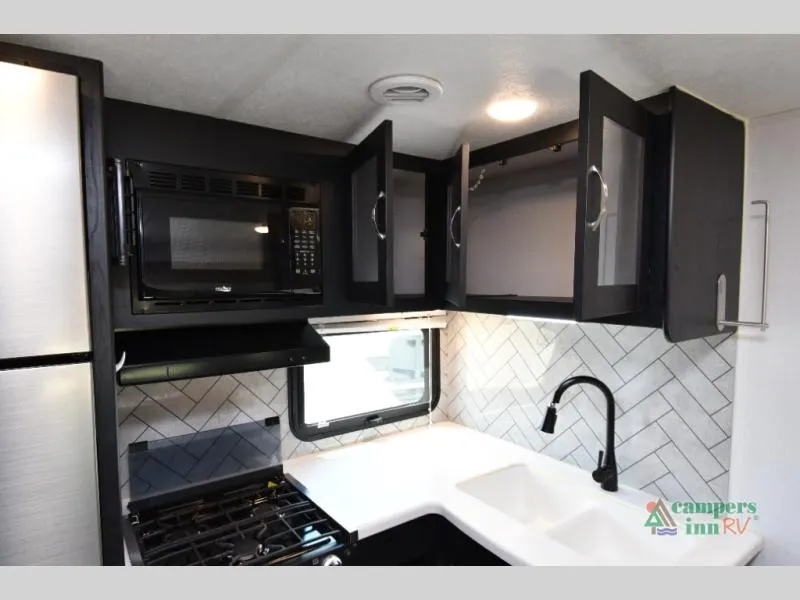 2022 Coachmen Freedom Express Liberty Edition 326BHDSLE - Photo 3
