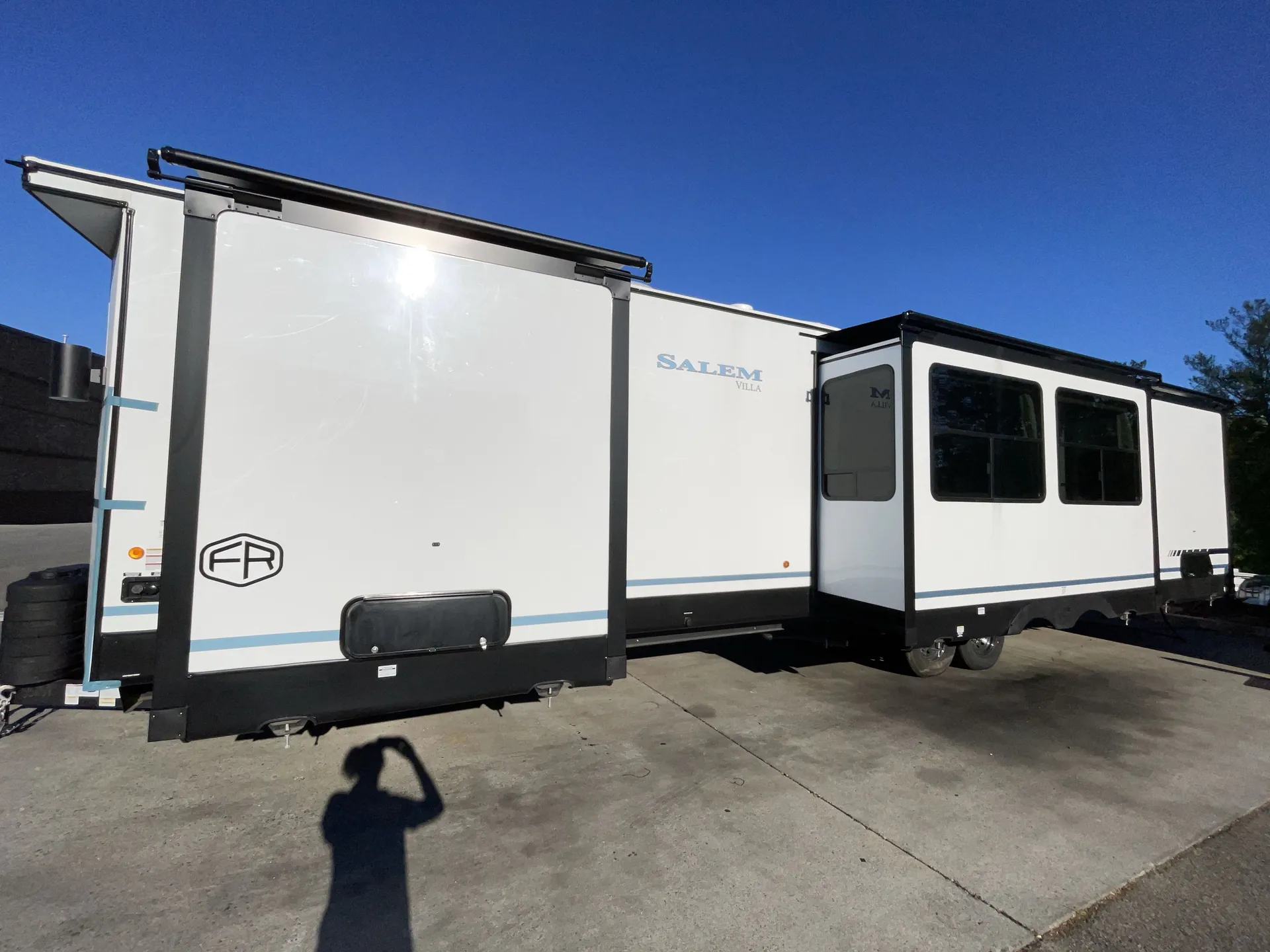 2026 Forest River Salem Villa 42DMS — off campside