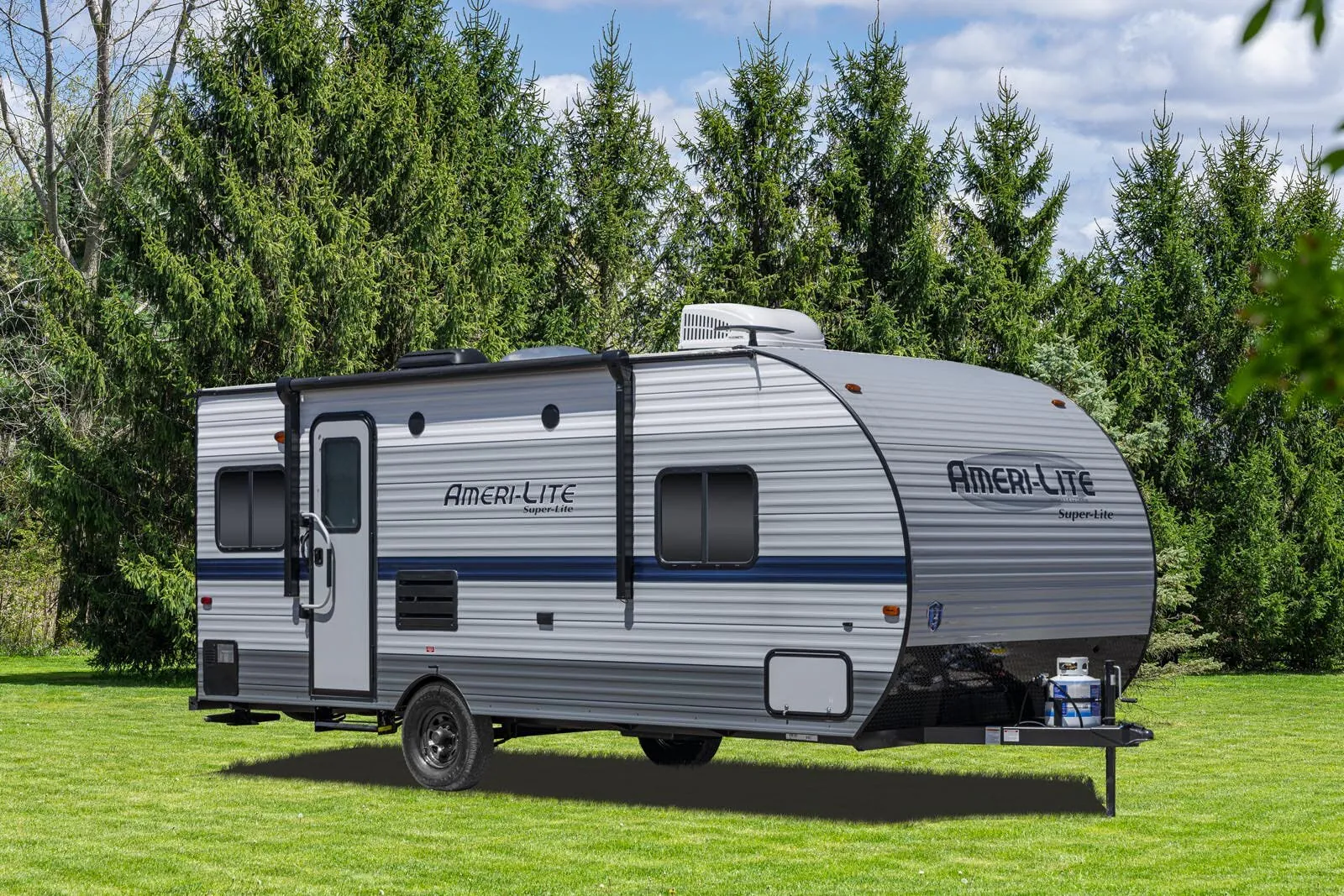 Gulf Stream Ameri-Lite Super Lite 19RD exterior