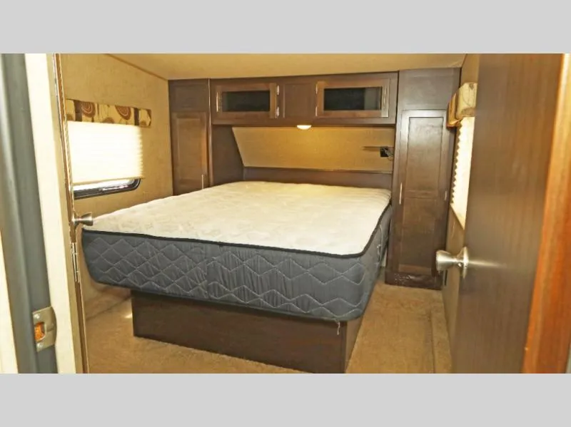 2017 Forest River RV Cherokee 255P - Photo 4