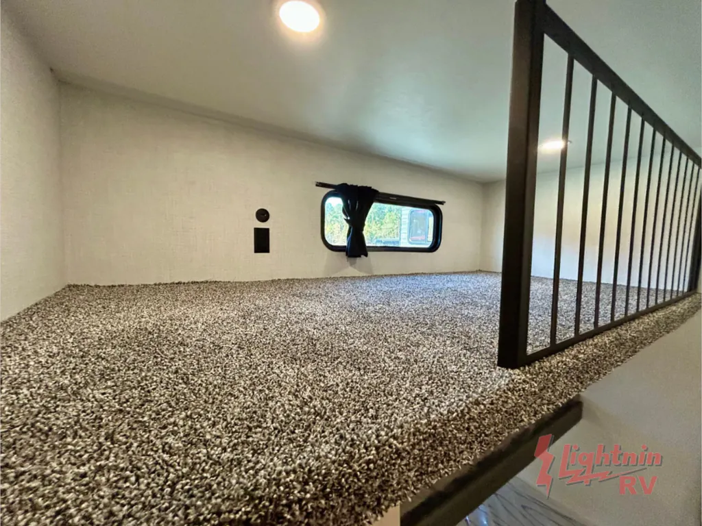 2026 Forest River Cardinal 34CRIB, Photos photo 31