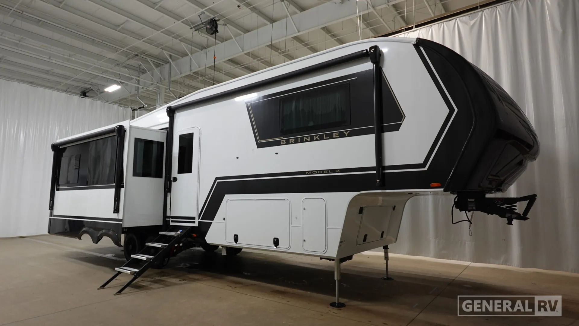 2026 Brinkley Model Z 3100 - Photo 2
