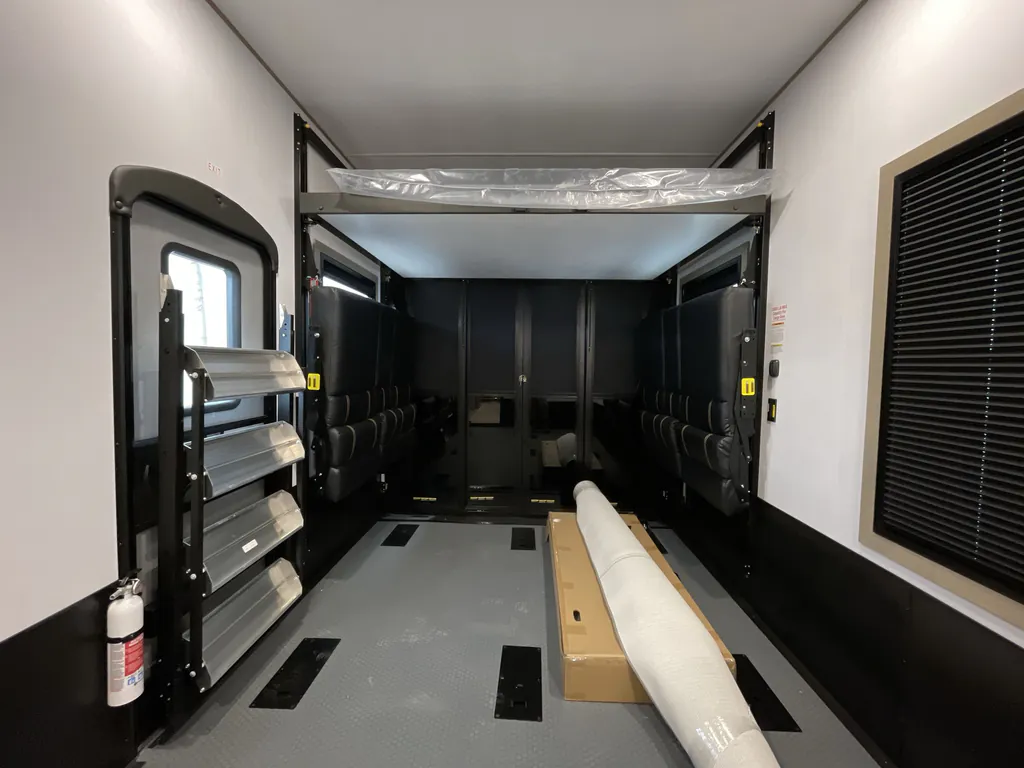 2026 Keystone Raptor 441, Photos photo 12