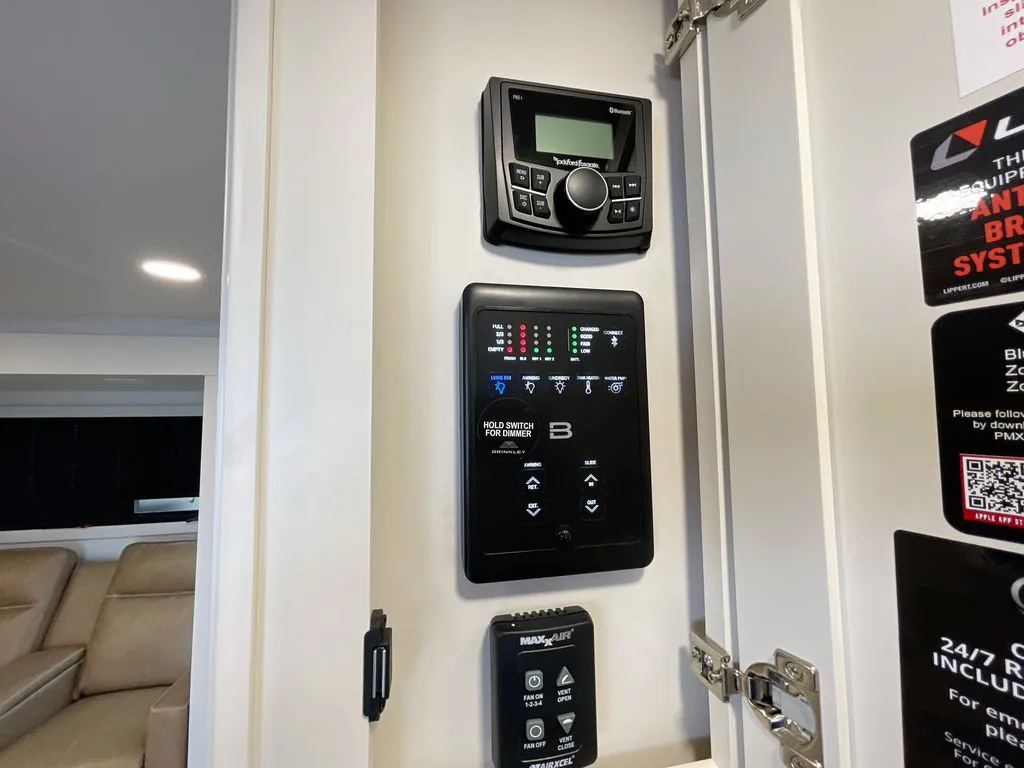2025 Brinkley Model I 275, Photos photo 14
