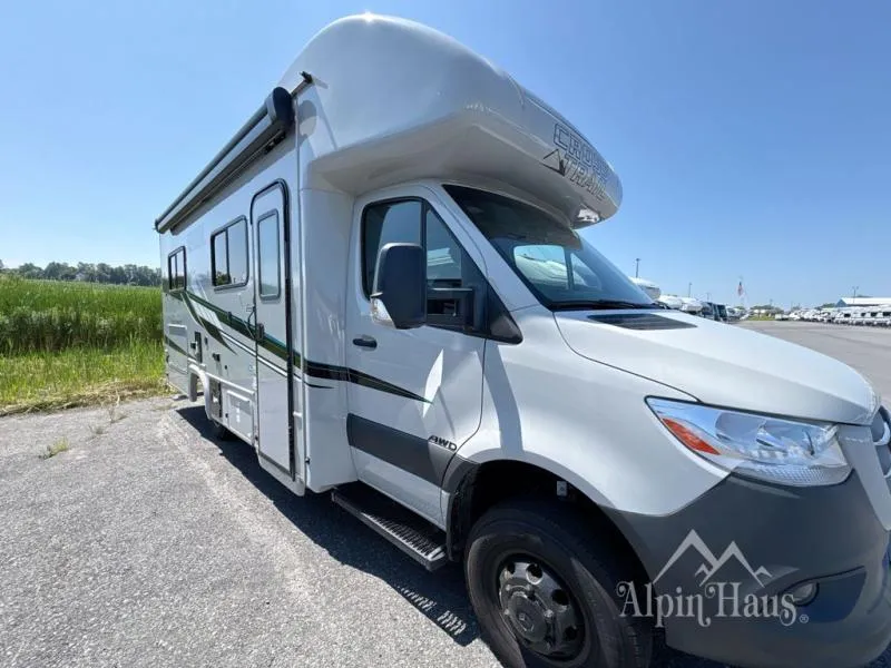 2025 Coachmen Cross Trail XLS 24FL - Photo 3