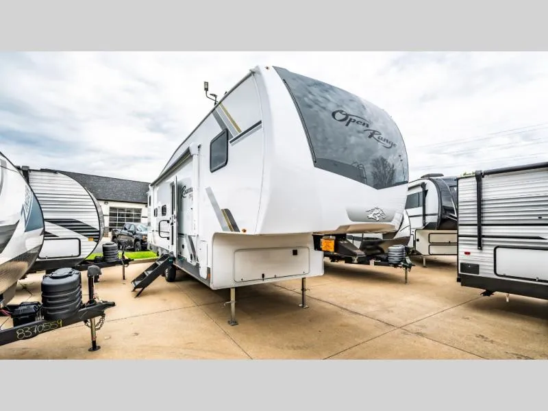 2026 Highland Ridge Roamer LD 28DBSS Fifth Wheel - Main photo