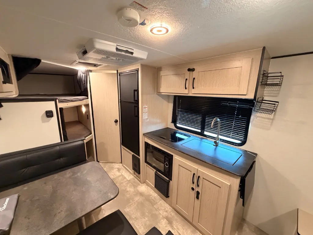 2022 Coachmen Apex Nano 186BH, Photos photo 11