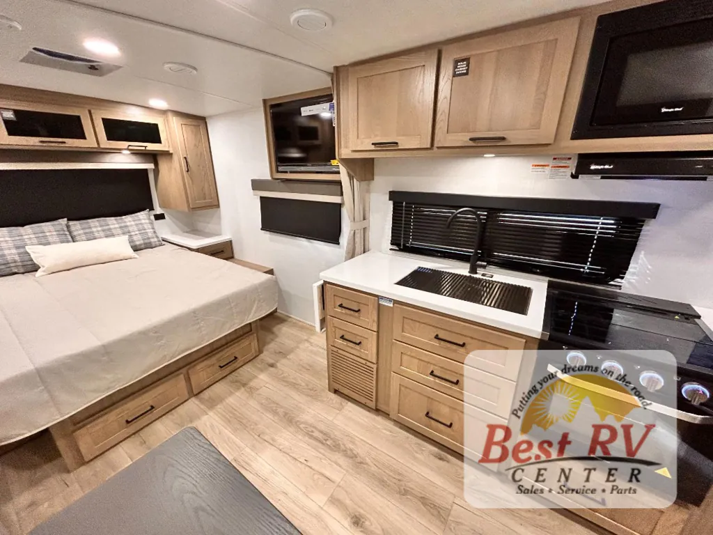 2027 Forest River Rockwood Mini Lite 2109S, Photos photo 35