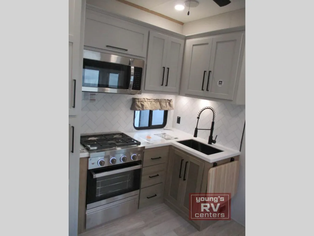 2025 Forest River Sandpiper Destination Trailers 400BH, Photos photo 14