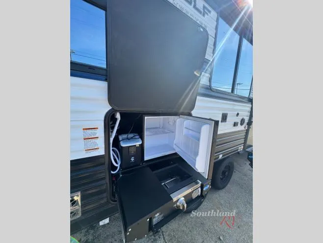 2027 Forest River Cherokee Grey Wolf 26SS - Photo 4