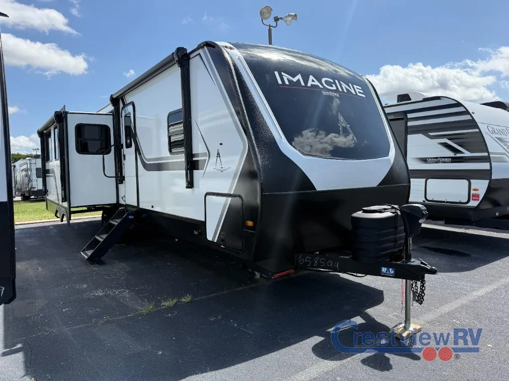 2027 Grand Design Imagine 2970RL - Photo 2