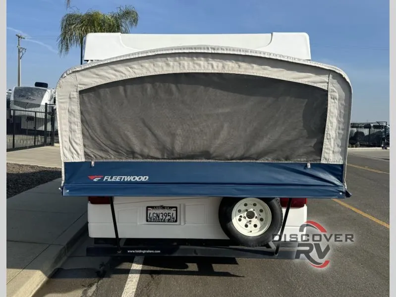 2005 Fleetwood Colonial 3989 - Photo 4