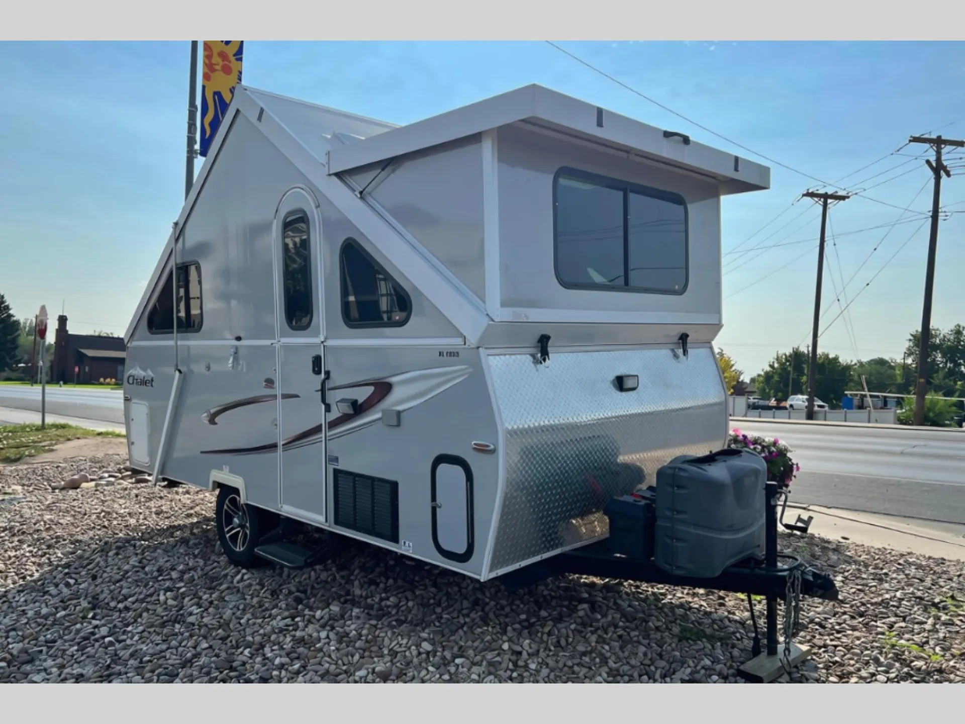 2016 Chalet XL Series 1935 - Main photo