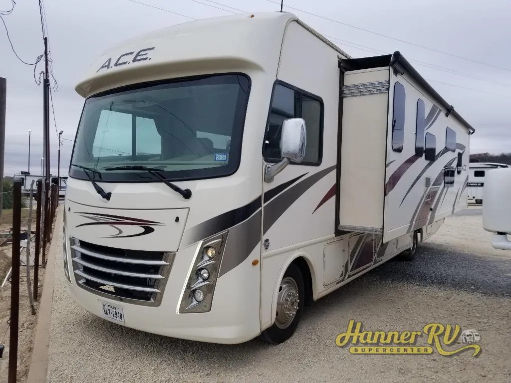 2020 Thor Motor Coach ACE 32.3 - Photo 2