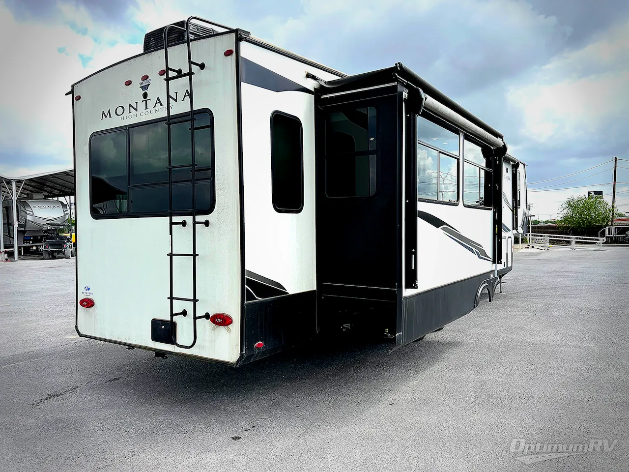 2021 Keystone Montana 3855BR - Photo 3