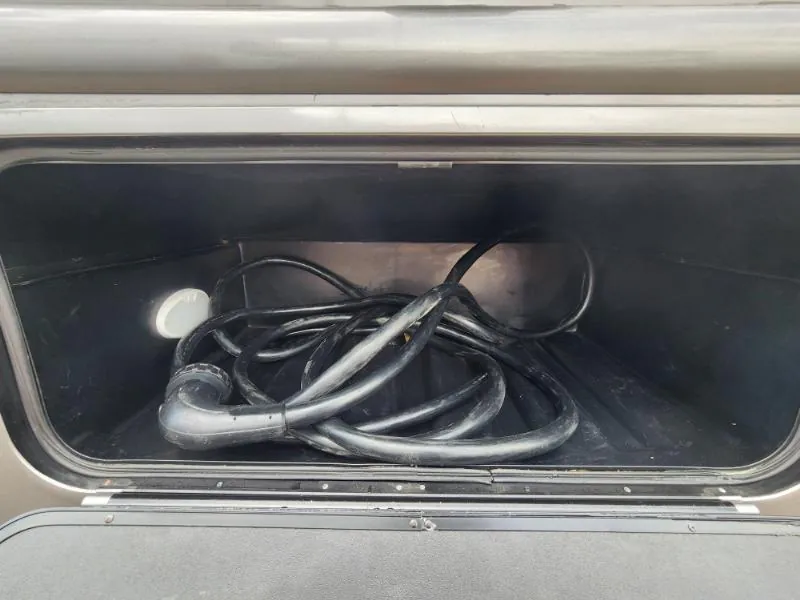 2022 Thor Motor Coach Magnitude Super C XG32, Photos photo 63