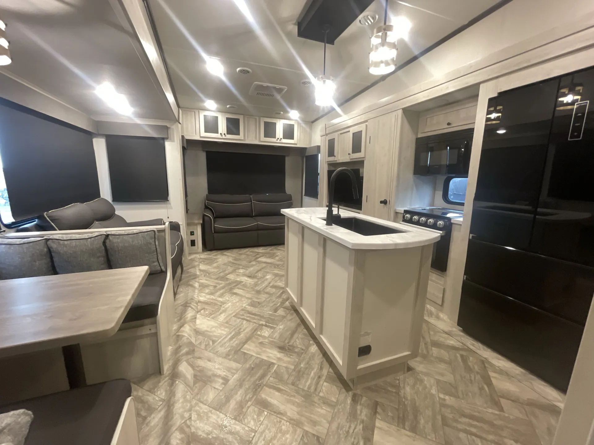 2023 Forest River Wildcat 369MBL — living area main