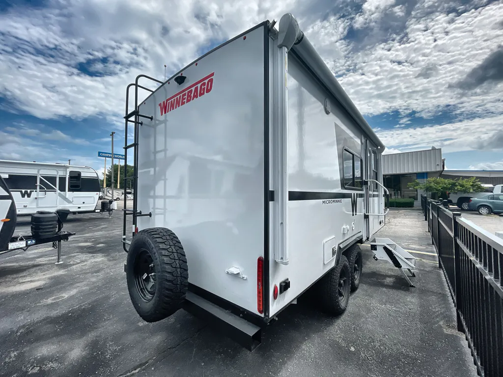 2027 Winnebago Micro Minnie 2108DS, Photos photo 5