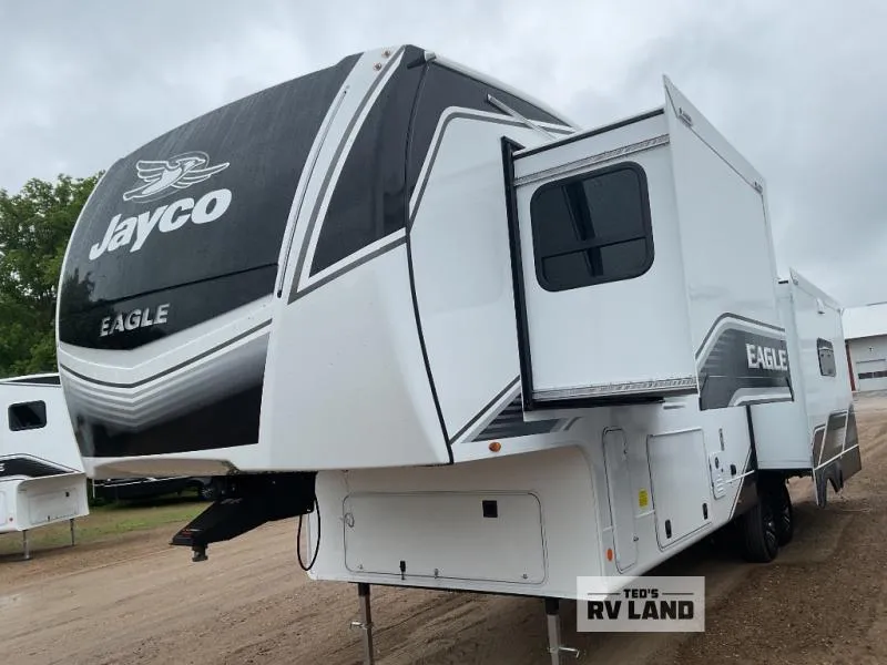 2026 Jayco Eagle 321RSTS - Photo 4