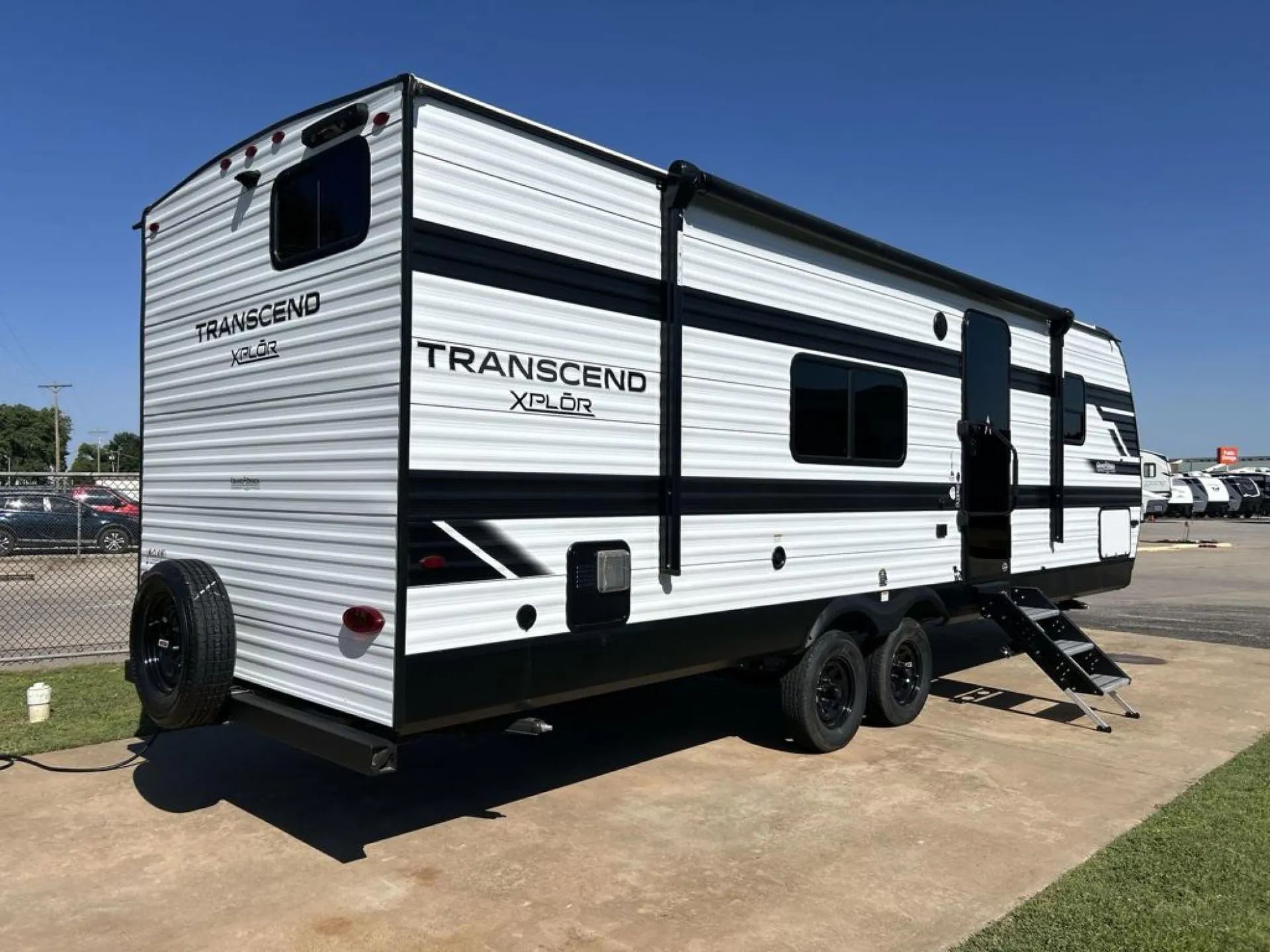 2025 Grand Design Transcend Xplor 24BHX - Photo 3