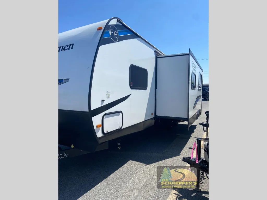 2024 Coachmen Freedom Express Select 29SE, Photos photo 3