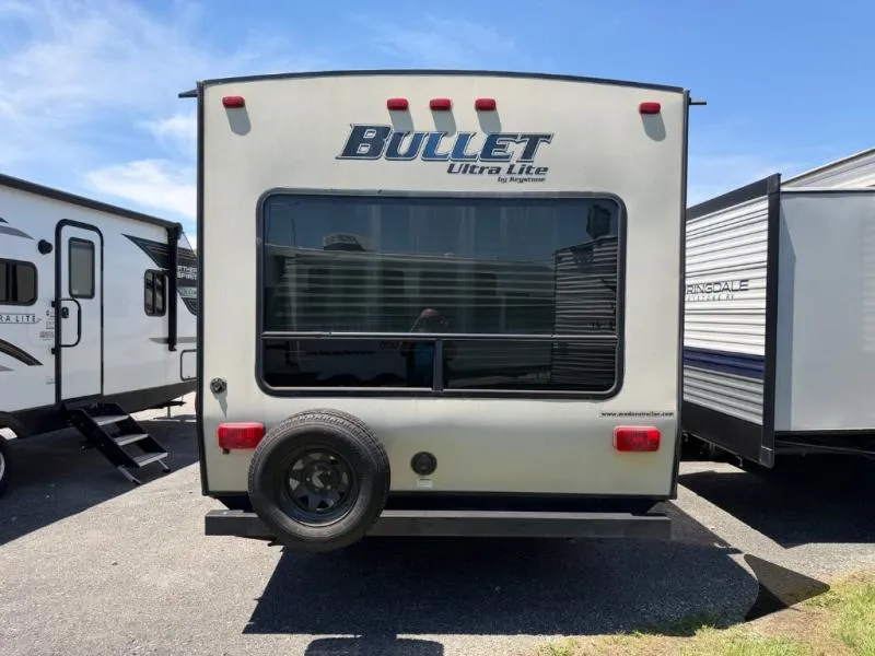 2017 Keystone Bullet Premium 269RLS - Photo 4