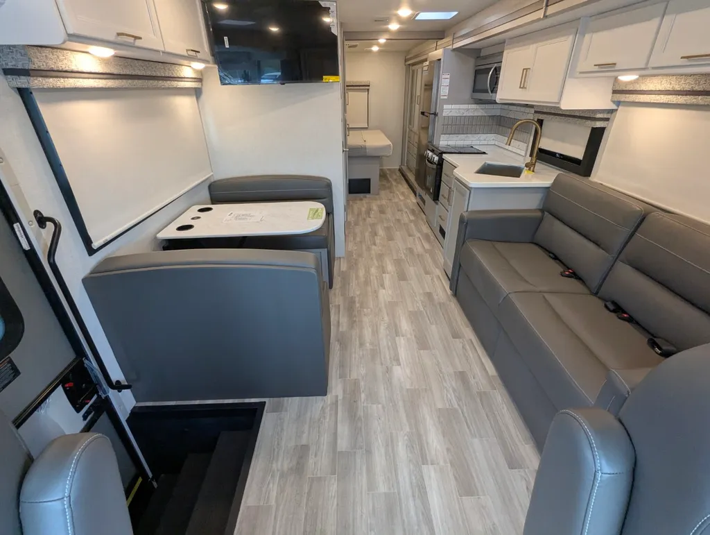 2026 Thor Motor Coach Windsport 29L, Photos photo 15