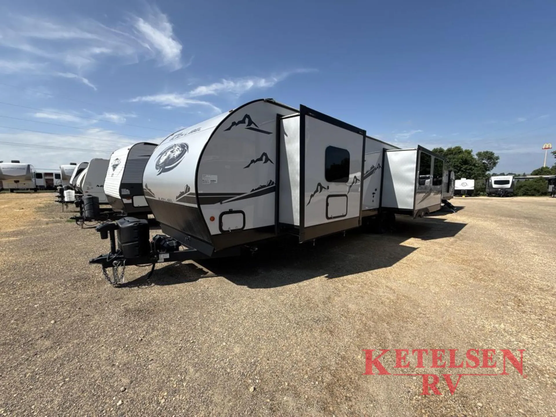 2023 Forest River Cherokee Black Label 304RKBL - Photo 3