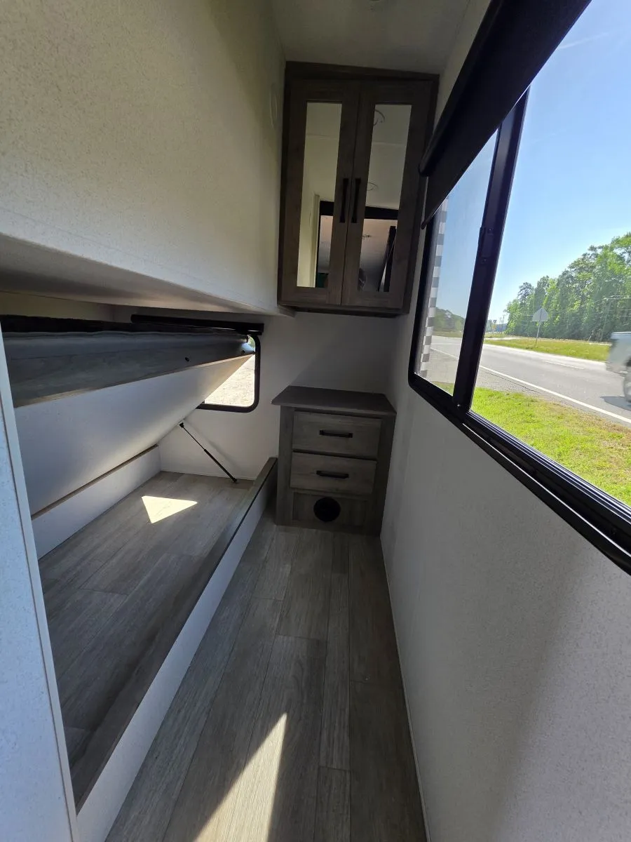 2026 Forest River Solaire 2750BHS, Photos photo 18