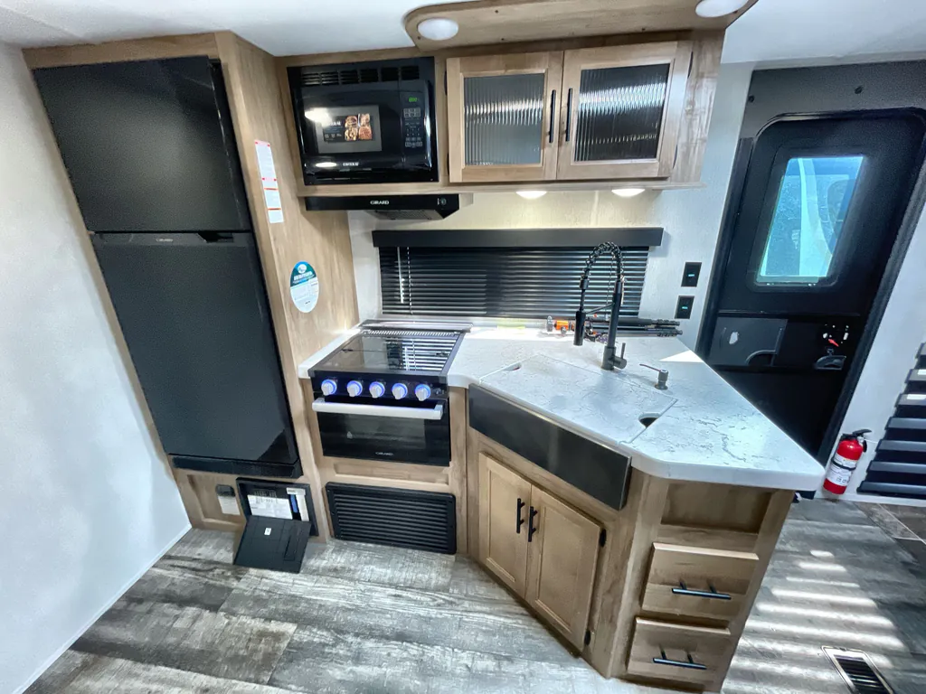 2023 Forest River Cherokee 306MM, Photos photo 12