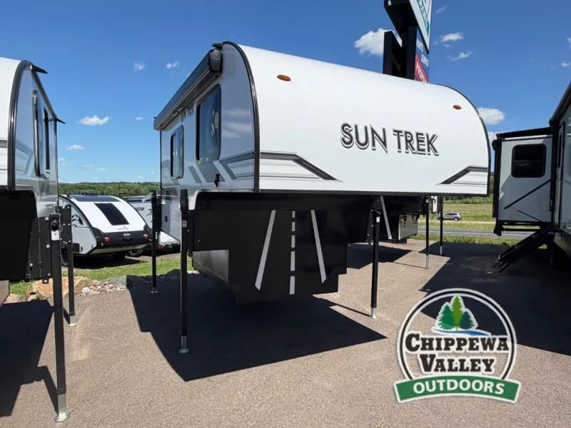 2027 Sunset Park RV Sun Trek 700 - Photo 2